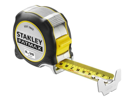 STA538218 - FATMAX® XTREME™ Tape Measure 8m/26ft (Width 32mm)