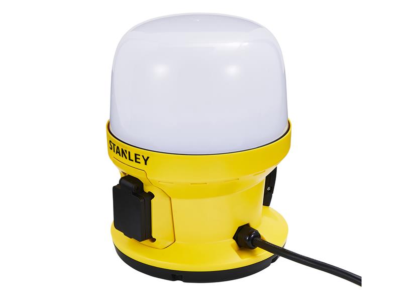 SXLS36986E - Magnetic Globe Light with Outlet Socket 3300 Lumens